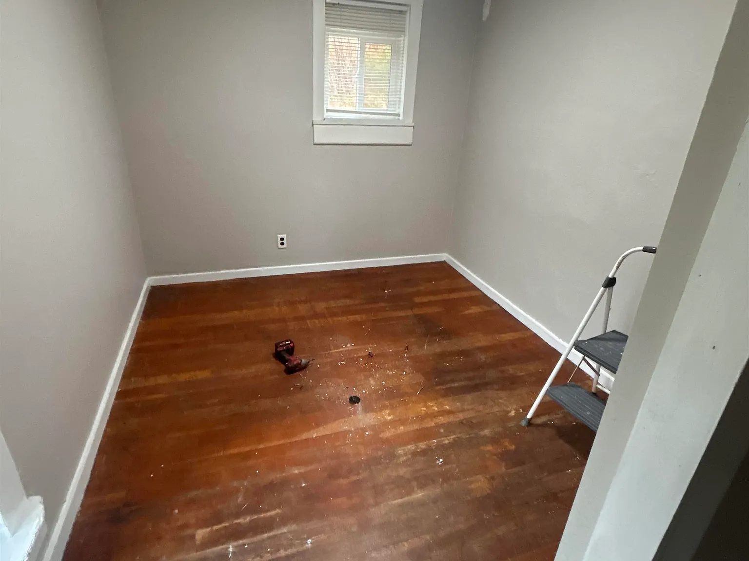 2 bed, 868 sqft, $1,350 — Photo 3