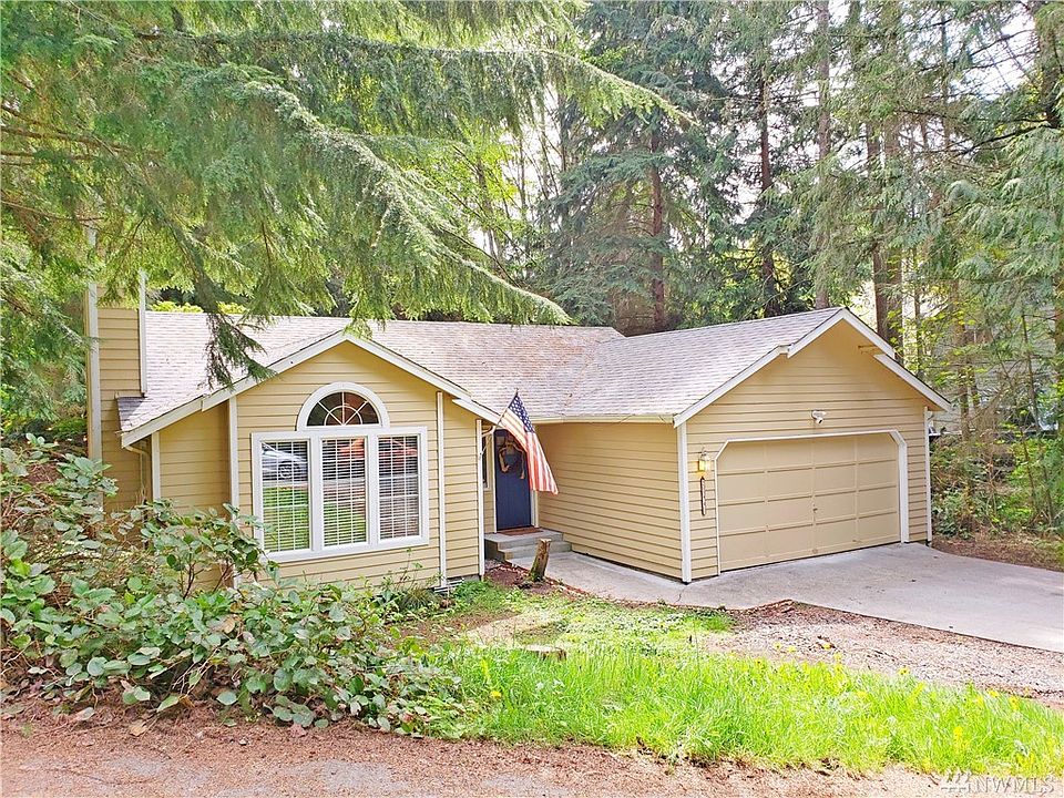 1st image of 22440 Sunridge Way NE