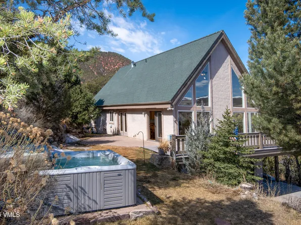 302 Strohm Cir, Gypsum, CO 81637