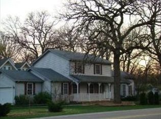 312 Cumberland Ln, Crystal Lake, IL 60014