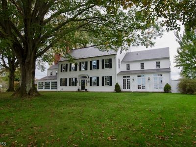 68 Old Tpke, Oldwick, NJ, 08858