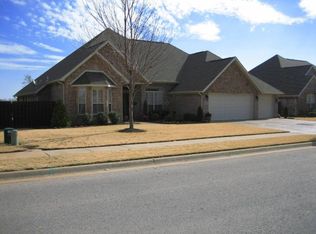 203 SE Georgetown St, Bentonville, AR 72712