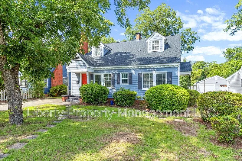 1312 Summit Ave