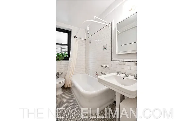 Sold by Douglas Elliman | media 19