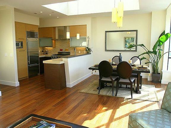 5th image of 420C Bay St