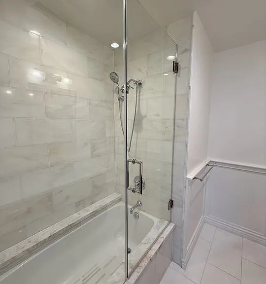 853 Larrabee St #6 — Photo 53