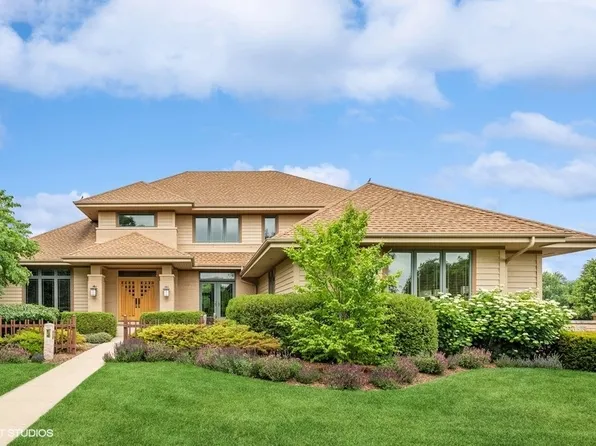 39W618 N Hathaway Ln, Geneva, IL 60134