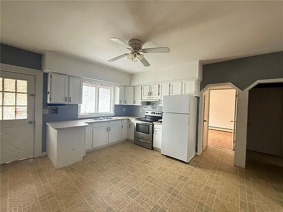 2nd image of 22 Bridge St