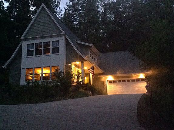 2nd image of 23403 Mountain Dr
