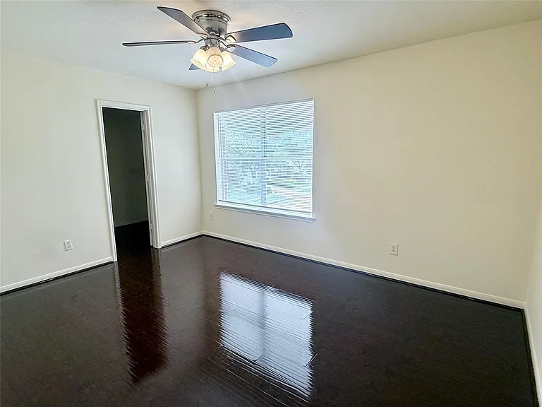 6530 Signal Point Ln — Photo 23