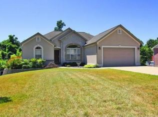 3287 Oak Ridge Dr, Jackson, MO 63755