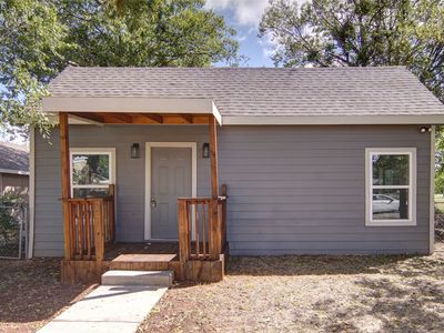 611 SE 2nd Ave, Mineral Wells, TX, 76067