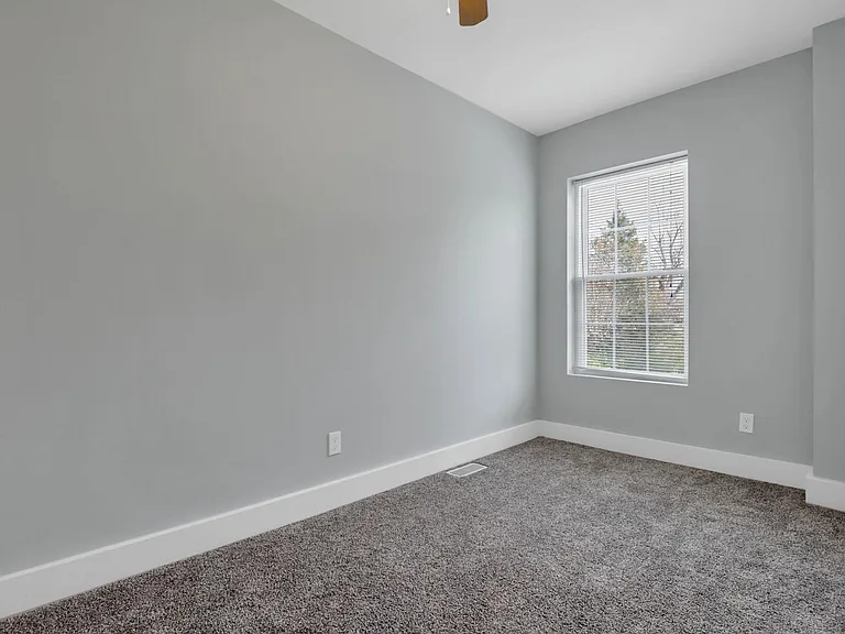 480 S Princeton Ave #484 — Photo 20
