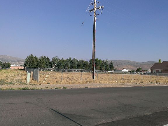 3rd image of 2955 Sagecrest Dr