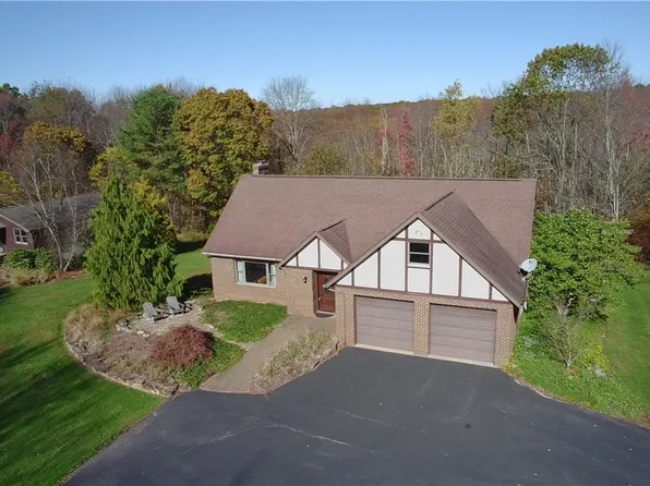 McCall Rd, Butler, PA 16001