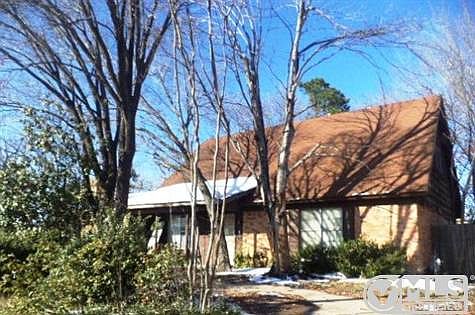 4th image of 3401 Manordale Ct