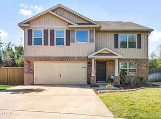 1527 Wateroak Dr, Lynn Haven, FL 32444