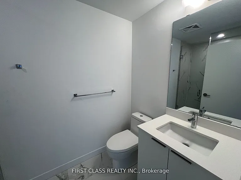7 Golden Lion Hts #N718 — Photo 3
