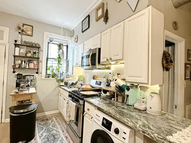 119 W Susquehanna Ave #2210 — Photo 2