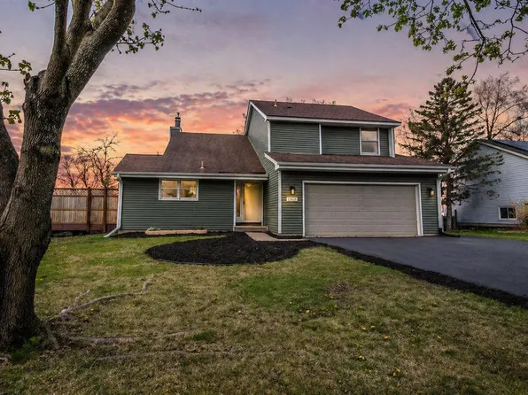 15020 Rushmore Cres, Burnsville, MN 55306