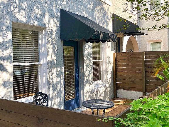 4th image of 2915 W Estrella St APT 4
