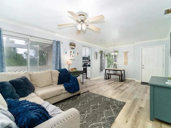 237 Diamond Way APT 202, Vista, CA 92083