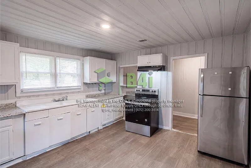 2 bed, 1.0 bath, 1316 sqft, $1,295 — Photo 4