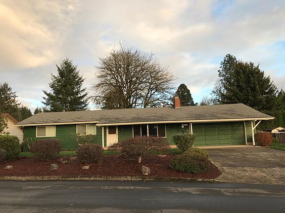 Two Car Garage w/Opener