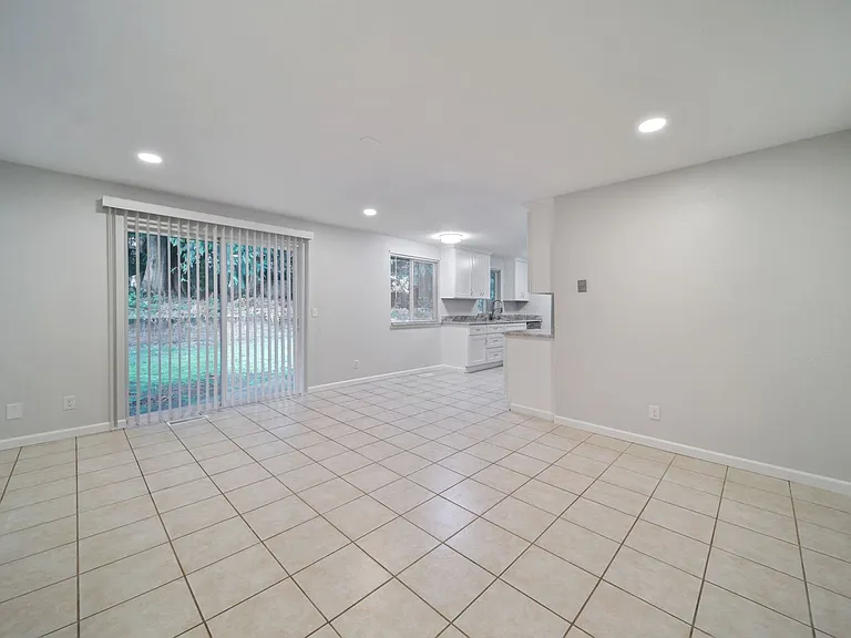 4323 Glen Terra Dr SE — Photo 13