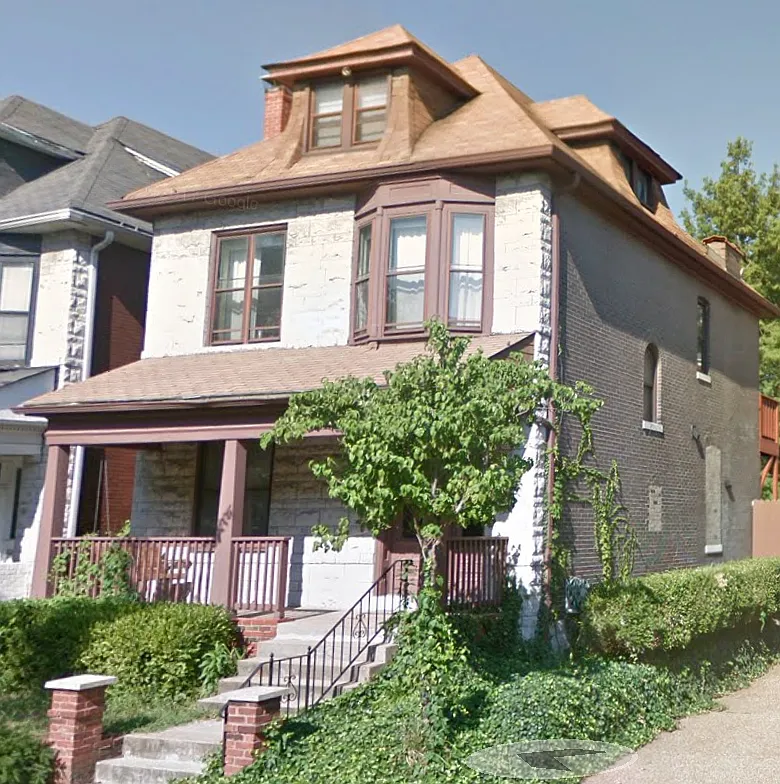 31 N Newstead Ave photo 1