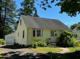 59 Kenny Dr, New Haven, CT 06513