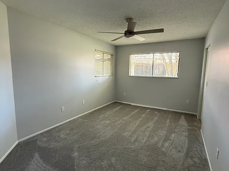 6010 Laketree Ln #F — Photo 9