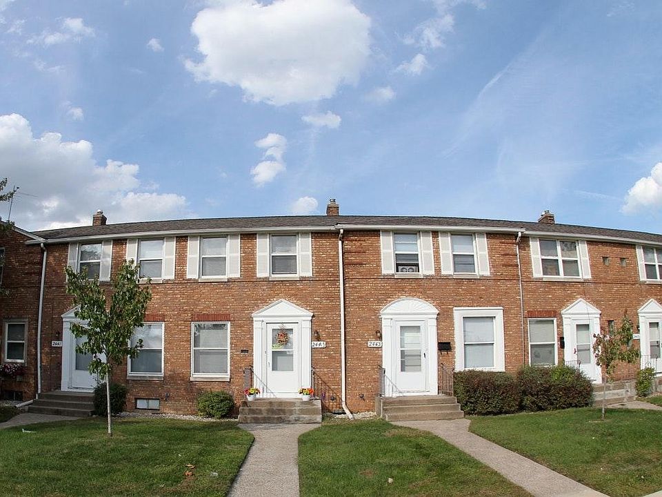 2433 169th St., Hammond, IN 46323