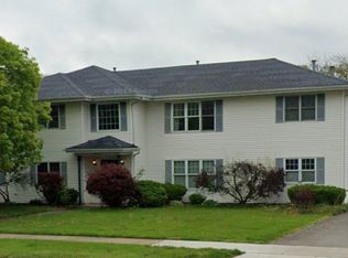 917 E Glen Park Ave #2W, Griffith, IN 46319