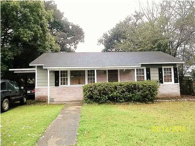 1st image of 2861 Thornhill Dr