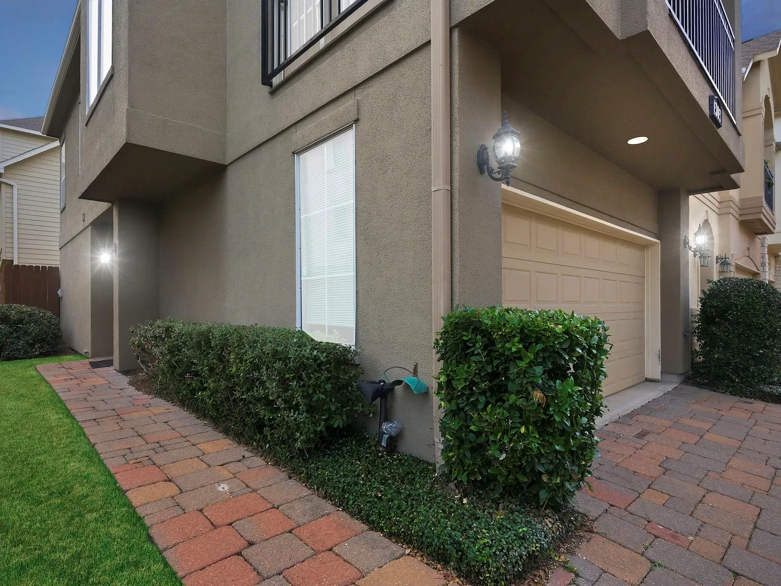 3 bed, 2.0 bath, 1515 sqft, $2,500 — Photo 3