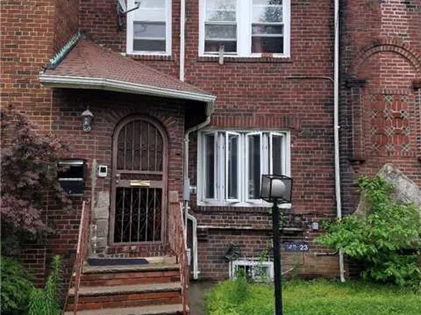 14223 230th Pl, Springfield Gardens, NY 11413