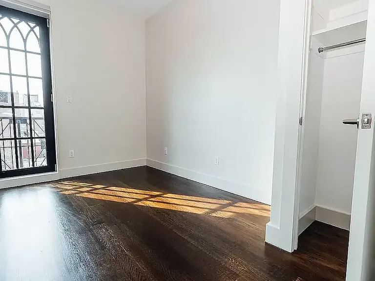 1487 Broadway #3Z — Photo 7