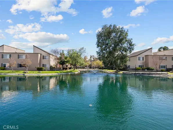 25825 Tournament Rd APT I13, Santa Clarita, CA 91355