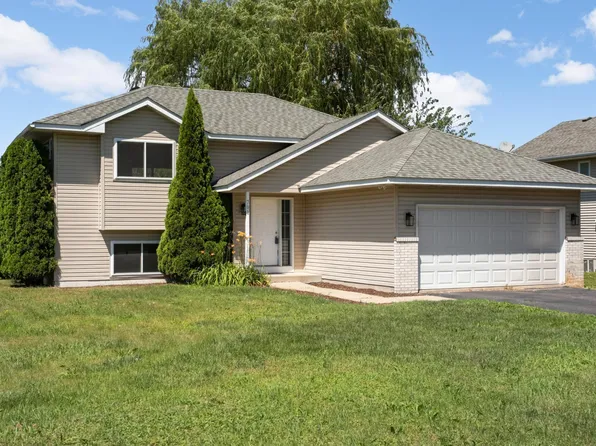 701 Sunset St, Buffalo, MN 55313