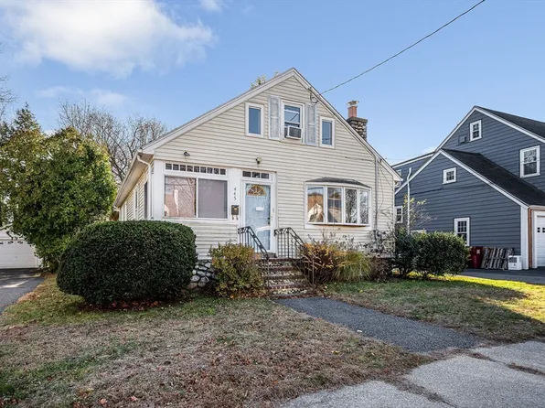 445 E Foster St, Melrose, MA 02176