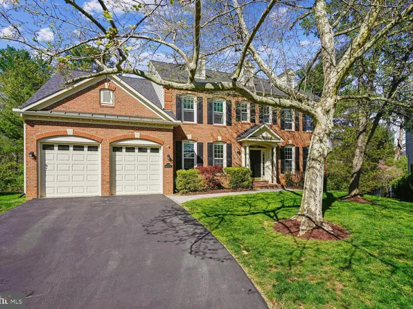 13236 Maplecrest Dr, Potomac, MD 20854