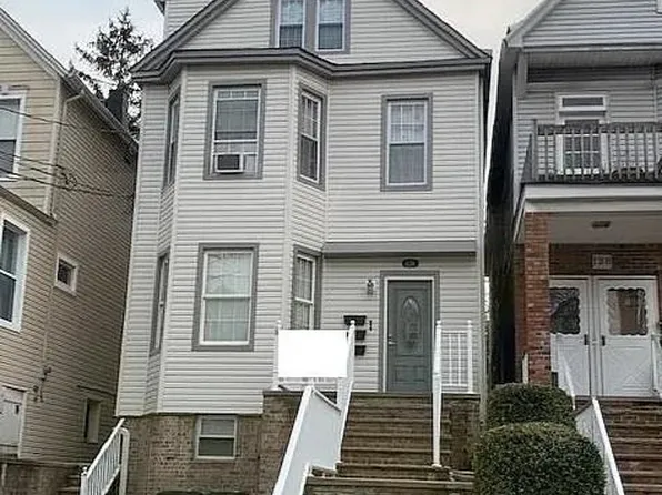126 West 31st Street image 1 of 21