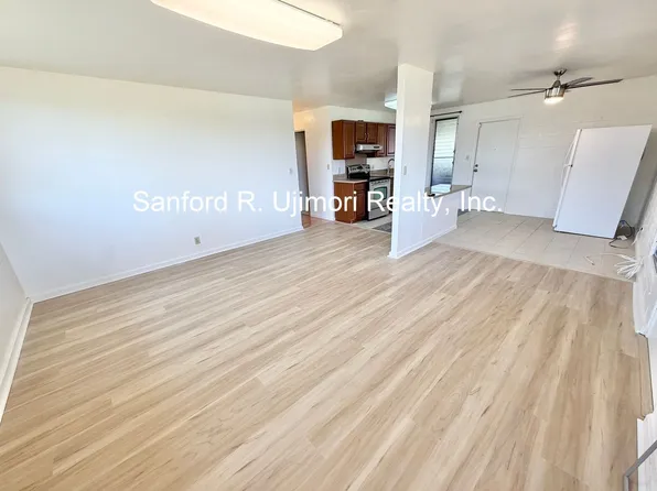 94-1032 Hiapo St, Waipahu, HI 96797