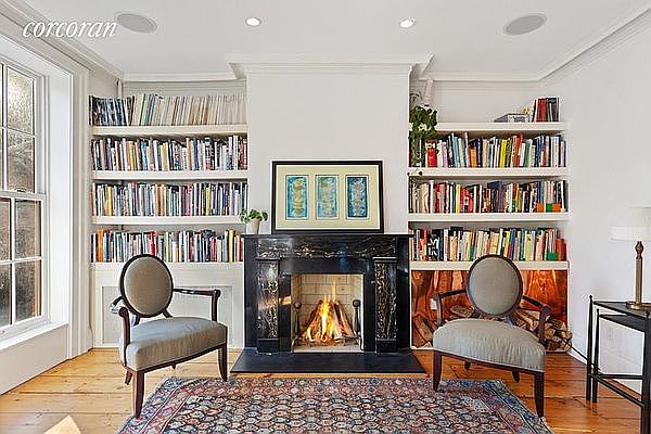 1st image of 16 Willow Pl