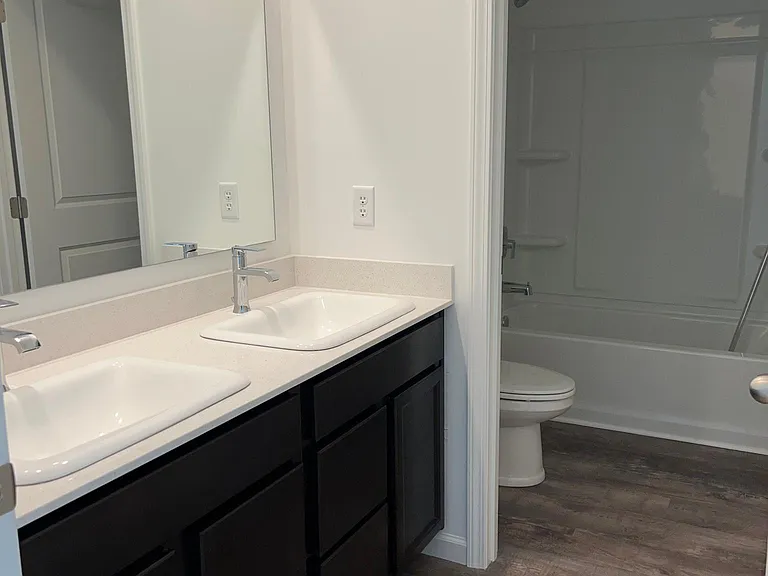 4250 Bradley Ct — Photo 12