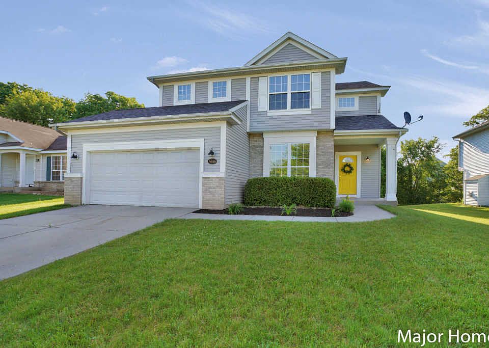 1st image of 5646 E Falling Leaf Dr SE