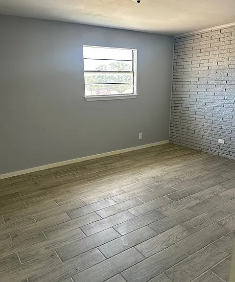 223 E Park St #6 — Photo 7
