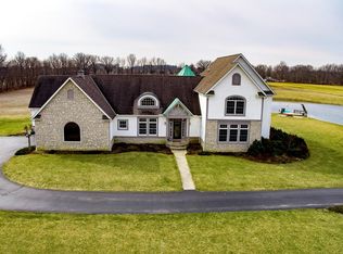 2017 Ford Rd, Delaware, OH 43015