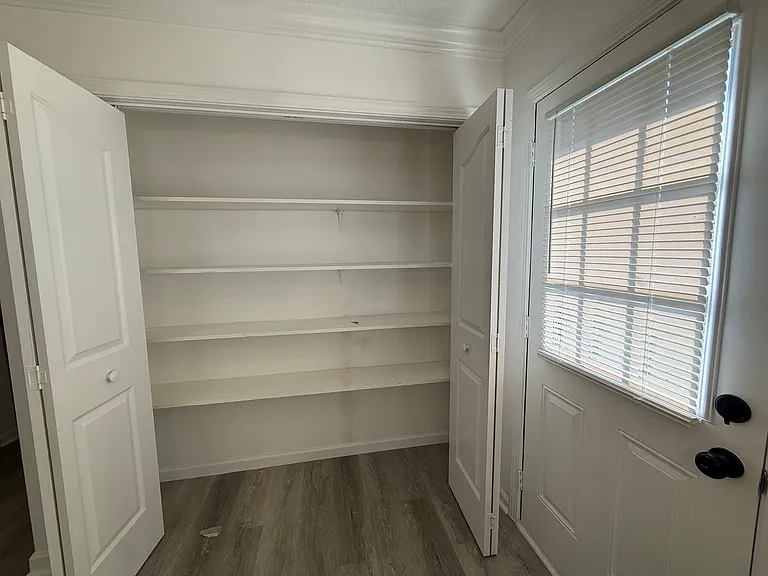 425 Autumnwood Dr SW — Photo 8